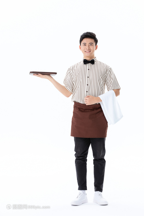 托起生活的溫度——咖啡店服務(wù)員的一天